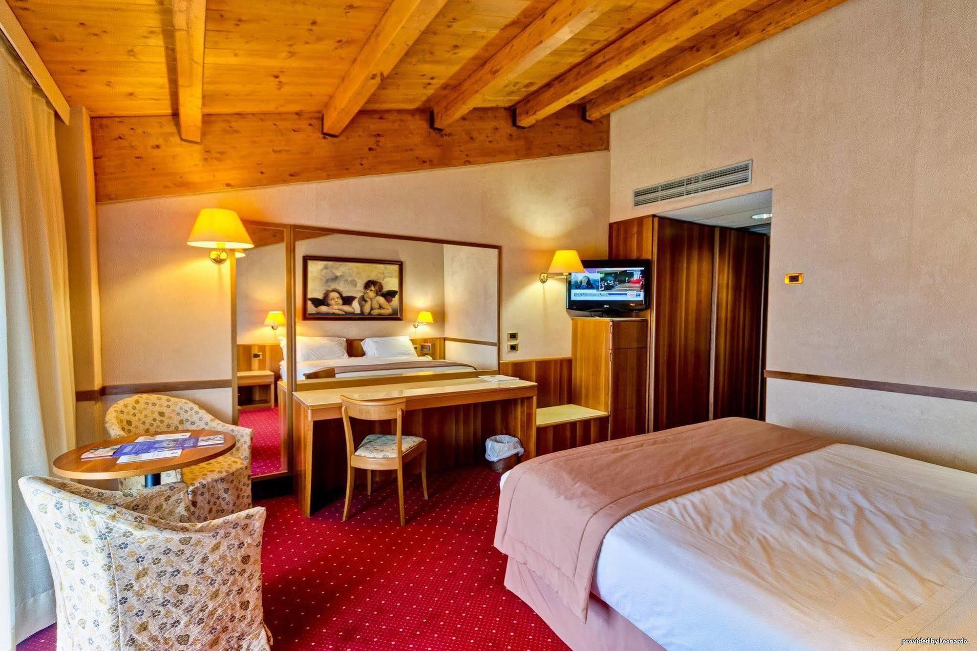 Best Western Hotel Salicone Norcia Eksteriør bilde